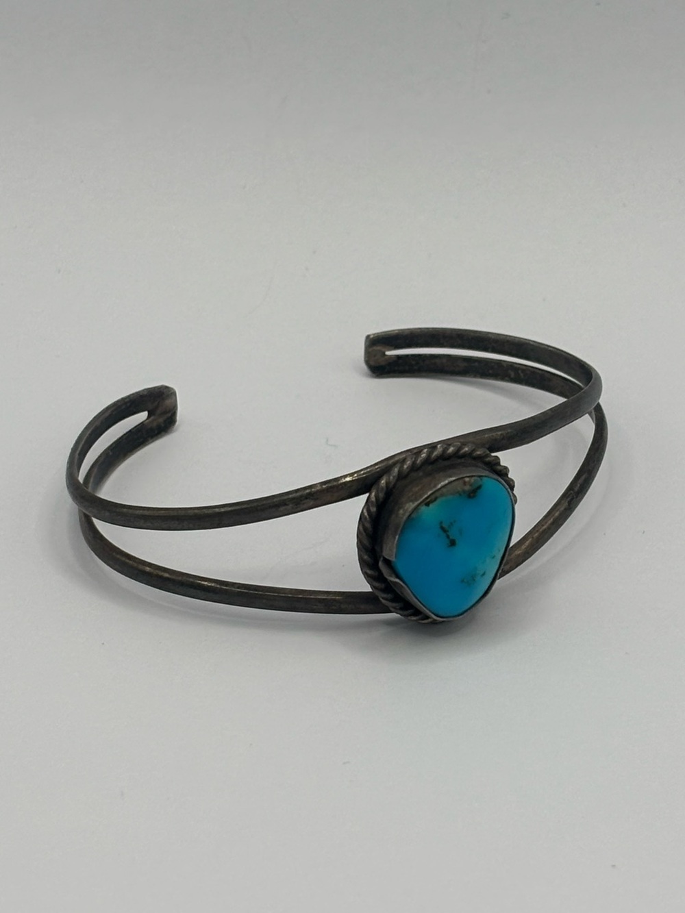 Vintage Navajo Sterling Silver Turquoise Double Rail Cuff Bracelet 10.86g 56mm